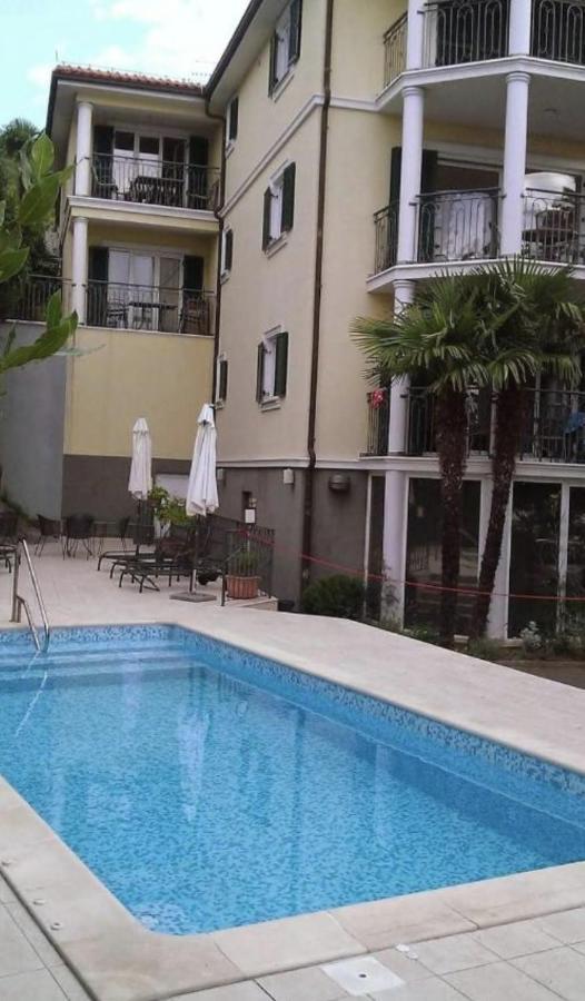 Apartman Mare أوباتيا المظهر الخارجي الصورة